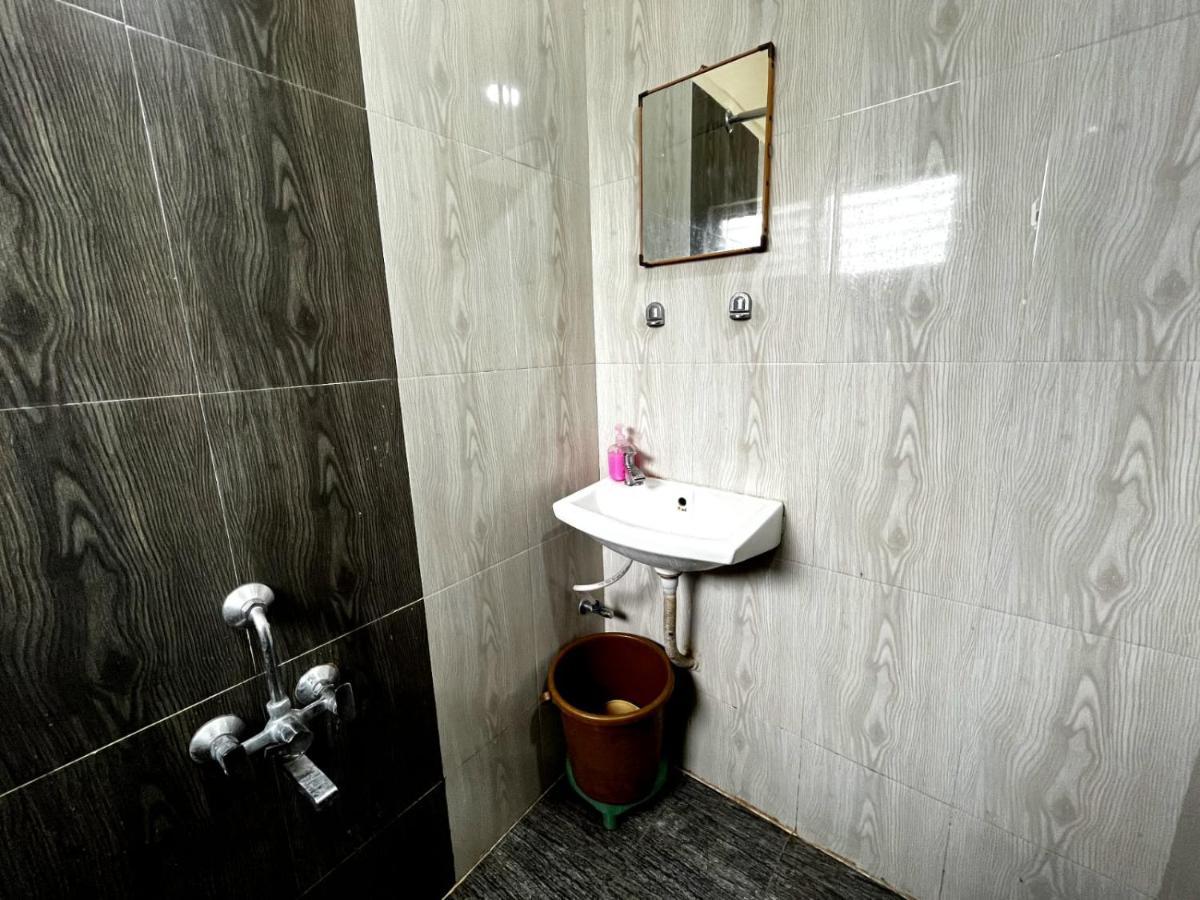 Staeg Heart Of City 2Bhk - 201 Індаур Екстер'єр фото